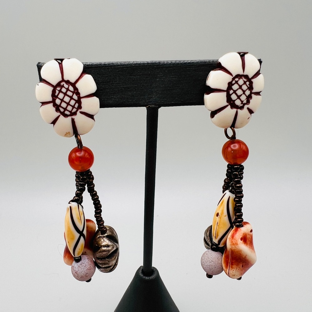 Vintage‎ Artisan Mixed Bead Clip On Dangle Earrings Boho Floral Tribal Brown Tan